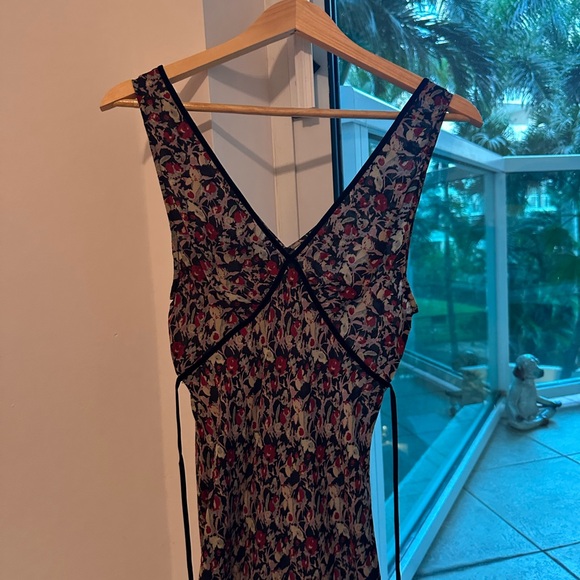 Realisation Par Floral Sleeveless Dress - Picture 3 of 6